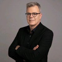 ארקיע Arkia Israeli airlines Employee Oz Berlowitz's profile photo