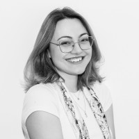 Zoe Antonov Email & Phone Number