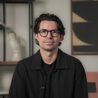 Lewis Steele Email & Phone Number