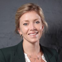 Julia Pennington