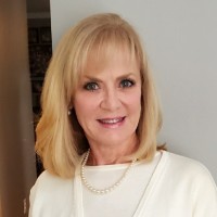 Real Estate Professionals Employee Linda Lindley's profile photo