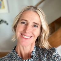 Karolina Pihlo Email