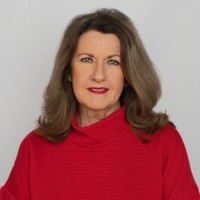 Realty Executives Hometown Living Employee Dale Karshenas's profile photo
