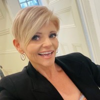 Michelle Ackland Email & Phone Number