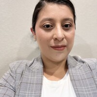 Farmers Insurance Employee Araceli Rivas's profile photo