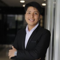 Hernán Chávez Email