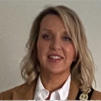Lorraine Simpson Email