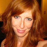 Chewy Employee Julie Simon's profile photo