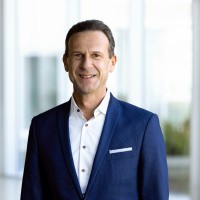 Hannes Reichl Email