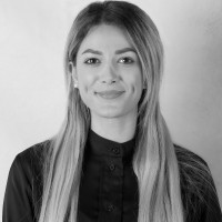 Milena Arezina Email