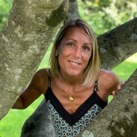 Julia Fabre Email