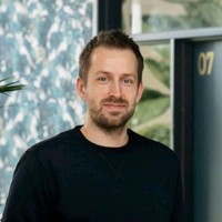 Morten Neessen Email