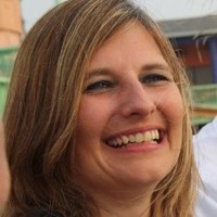 Lori Lee Email & Phone Number