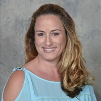 Harvard-Westlake School Employee Tami Gibson's profile photo