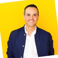 Hello PR Group Employee Erik Perez's profile photo