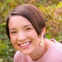 Sarah King Email & Phone Number