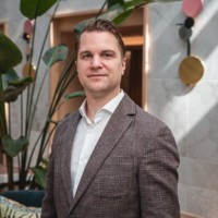 Eric Jonsson Email