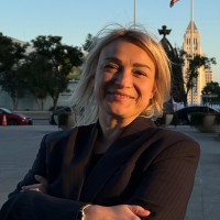 Alisa Delikatna Email & Phone Number