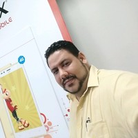 Leon's Furniture Employee Samuel Guzman's profile photo