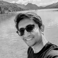 BespokeLabsAi Employee Mahesh Sathiamoorthy's profile photo