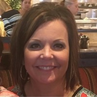 Cougar Paws Employee Tammy Surratt's profile photo