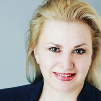 Hanser Verlag Employee Brigitte Bauer-Schiewek's profile photo