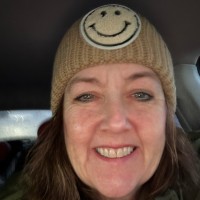 Kelly Busch Email & Phone Number