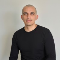 Direction.com Employee Jose Luis Lara Pastrana's profile photo