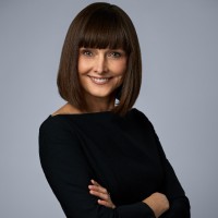 Kamila Luttelmann Email
