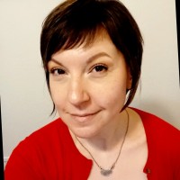 Lisa Oakes Email & Phone Number