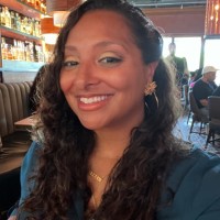 Mount Employee Mari Monsalve's profile photo
