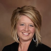 Coldwell Banker Town & Country Realty of Kearney Employee Kerri Pearson's profile photo