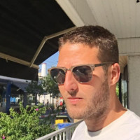 Play Perfect Employee Liron Kagan's profile photo