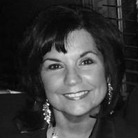 RE/MAX Defined Employee Maggie Jeanne MacKellar's profile photo