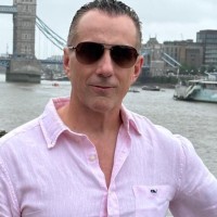 Straight Line Source Employee Lou Mazzella's profile photo