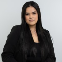 Vitória Arruda Email
