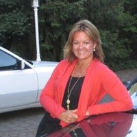 Lucky In Love Employee Cammy West's profile photo