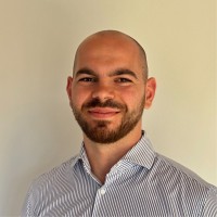 Enis Hajdini Email