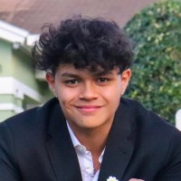 Lady Baker LLC Employee Sebastian Larrota's profile photo