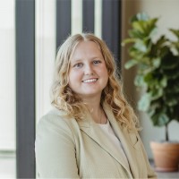 Kelsey Lindquist Email & Phone Number