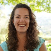 Melike Çatalgöl Email
