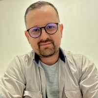 Henrique Kamp Email