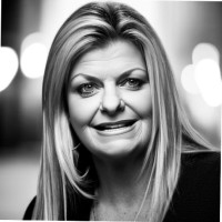 Summer Davey Email & Phone Number