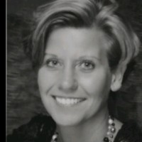 Wolf Eyewear Employee Jacqui Dominy's profile photo