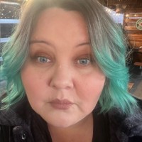 Lindsay Phillips Email & Phone Number