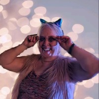 Lisa Wildwood Email