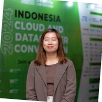 Elaine Tan Email & Phone Number
