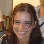 Bettina Cozzarín Email