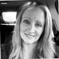 Bobbi Jo Bustos Email & Phone Number