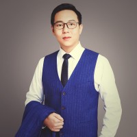 明 马 Email